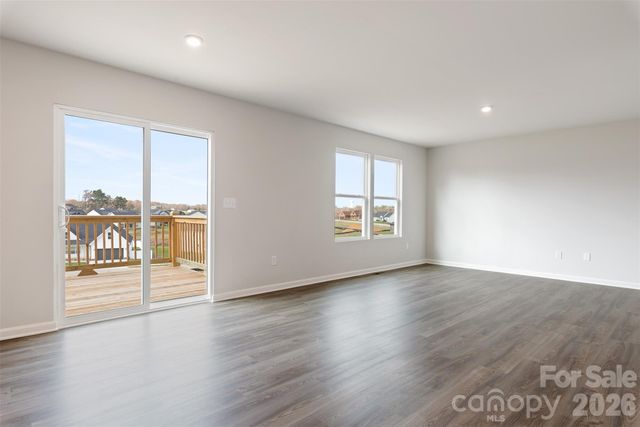 522 Tomlin Trail, Spartanburg, SC 29301