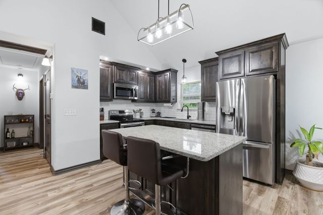 2926 Paluxy Trail, Granbury, TX 76048