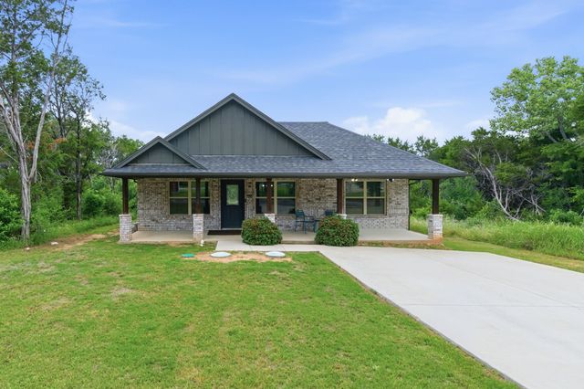 2926 Paluxy Trail, Granbury, TX 76048