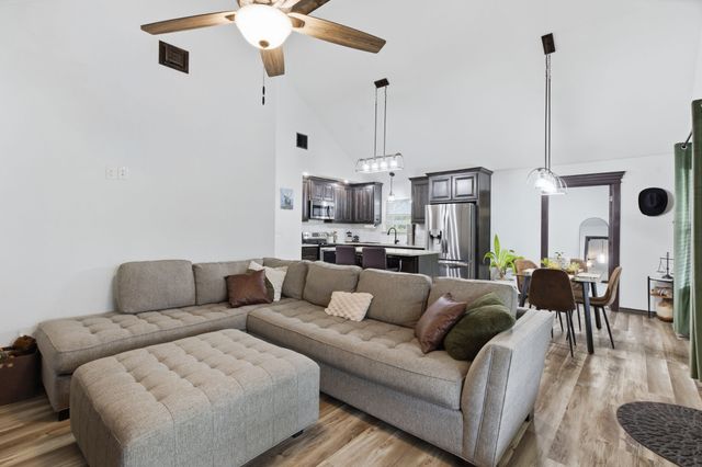 2926 Paluxy Trail, Granbury, TX 76048