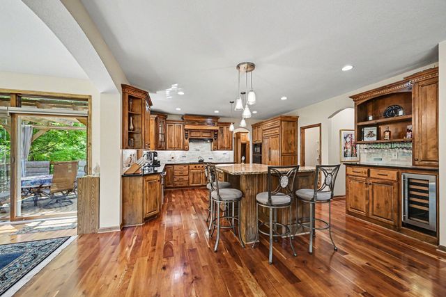17673 73rd Avenue N, Maple Grove, MN 55311