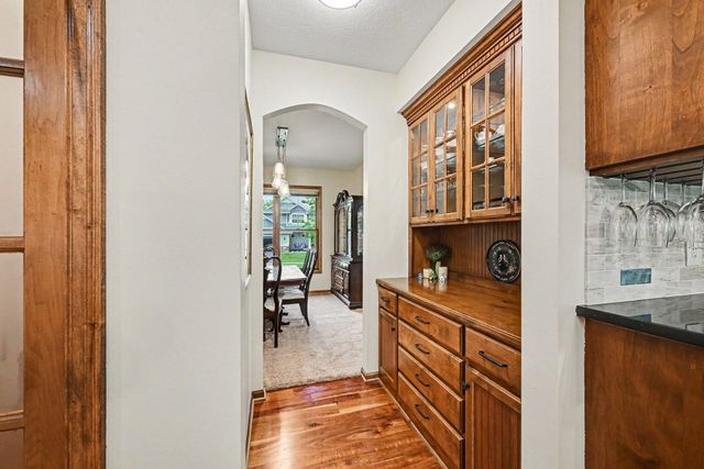 17673 73rd Avenue N, Maple Grove, MN 55311
