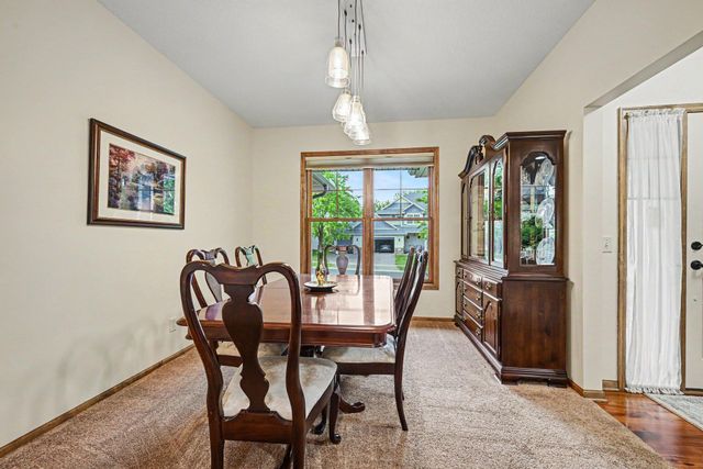 17673 73rd Avenue N, Maple Grove, MN 55311