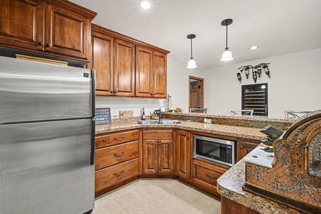 17673 73rd Avenue N, Maple Grove, MN 55311