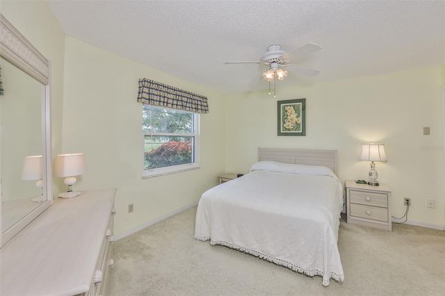 1713 HAMMERSMITH DRIVE, Sun City Center, FL 33573