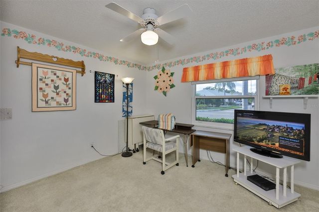 1713 HAMMERSMITH DRIVE, Sun City Center, FL 33573