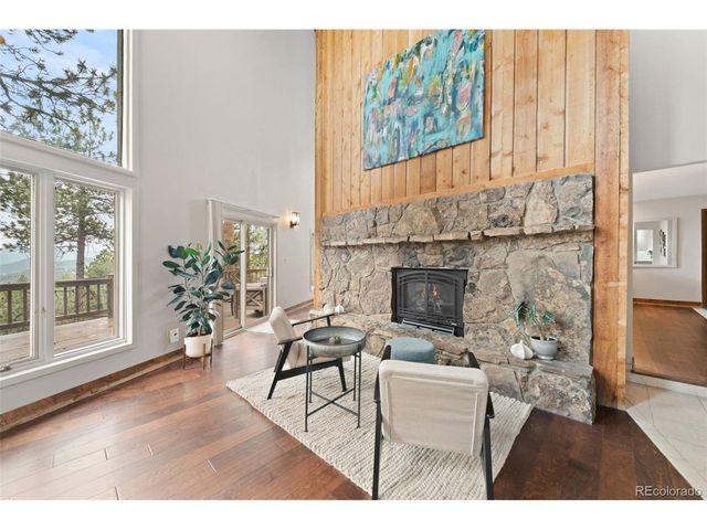 2736 Hiwan Dr, Evergreen, CO 80439