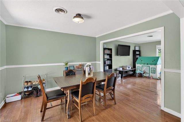 128 Burnley Lane, Mount Airy, NC 27030