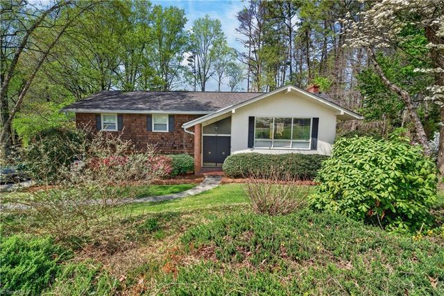 128 Burnley Lane, Mount Airy, NC 27030