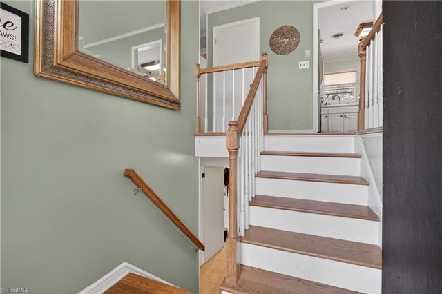128 Burnley Lane, Mount Airy, NC 27030