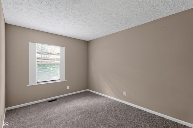 9514 Pepperidge Drive, Indianapolis, IN 46235