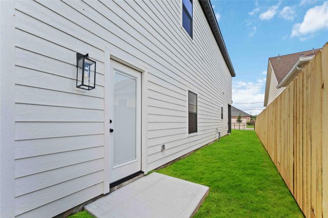 4201 Mallow Street 2, Houston, TX 77051