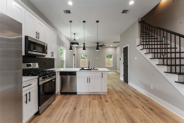 4201 Mallow Street 2, Houston, TX 77051