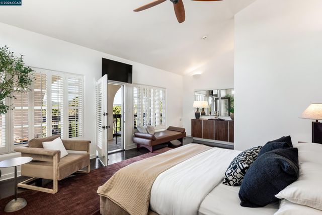 4377 Warm Springs Rd, Glen Ellen, CA 95442