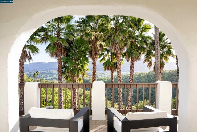 4377 Warm Springs Rd, Glen Ellen, CA 95442