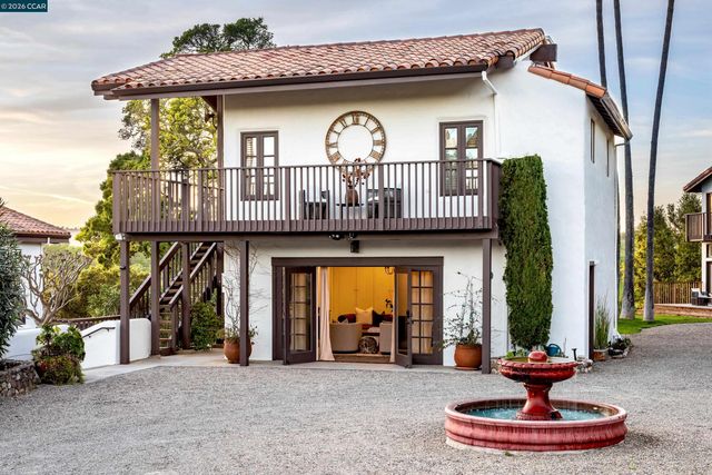 4377 Warm Springs Rd, Glen Ellen, CA 95442