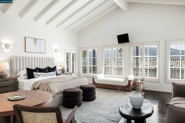 4377 Warm Springs Rd, Glen Ellen, CA 95442