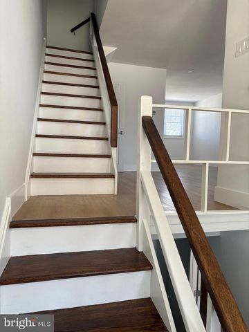 12157 ASTER RD, Philadelphia, PA 19154