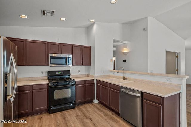 8838 E Mountain Spring Drive, Tucson, AZ 85747