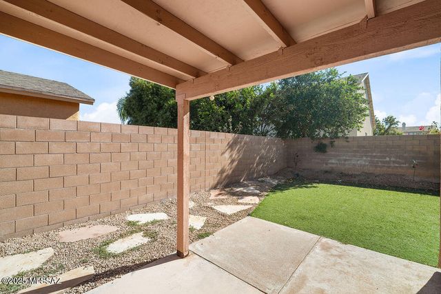 8838 E Mountain Spring Drive, Tucson, AZ 85747