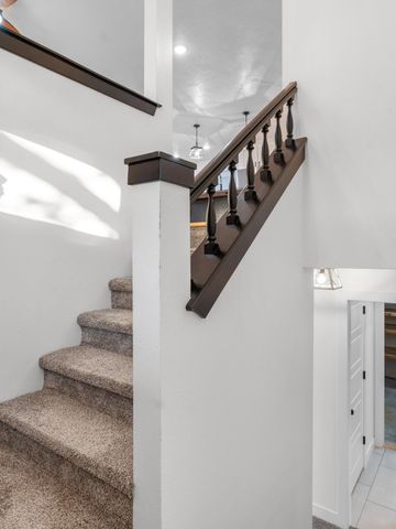 705 S Clay Street, Nevada, MO 64772