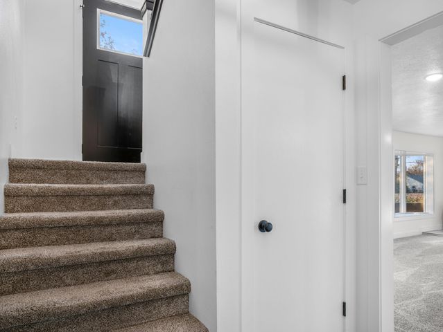 705 S Clay Street, Nevada, MO 64772