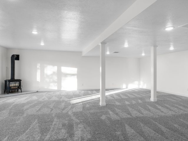 705 S Clay Street, Nevada, MO 64772