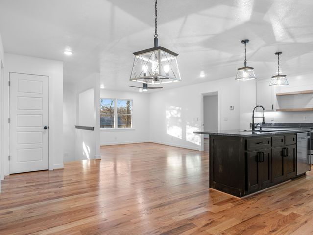 705 S Clay Street, Nevada, MO 64772