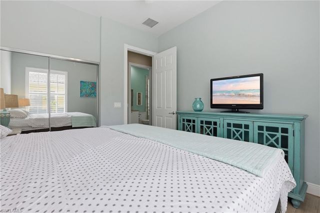 8767 Ferrara CT, Naples, FL 34114