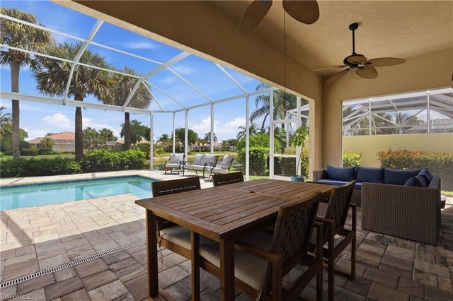 8767 Ferrara CT, Naples, FL 34114