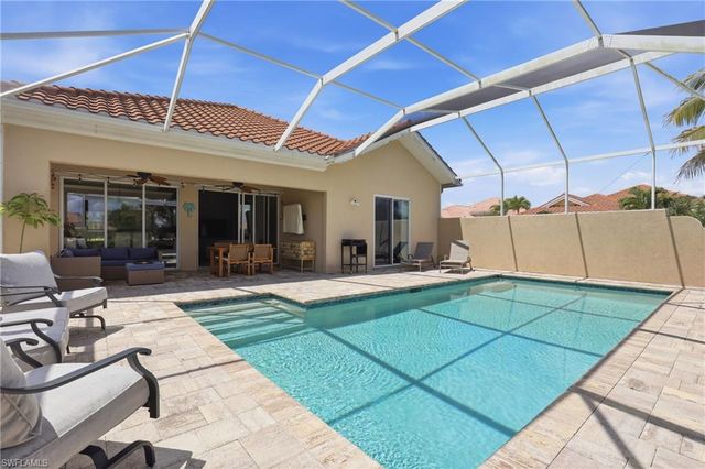 8767 Ferrara CT, Naples, FL 34114