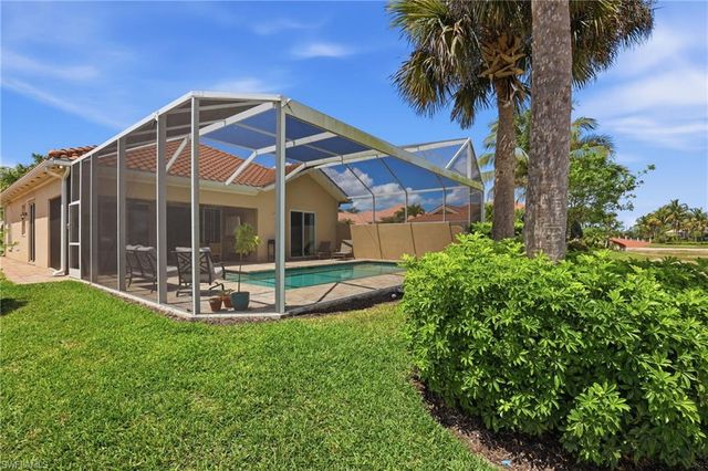 8767 Ferrara CT, Naples, FL 34114