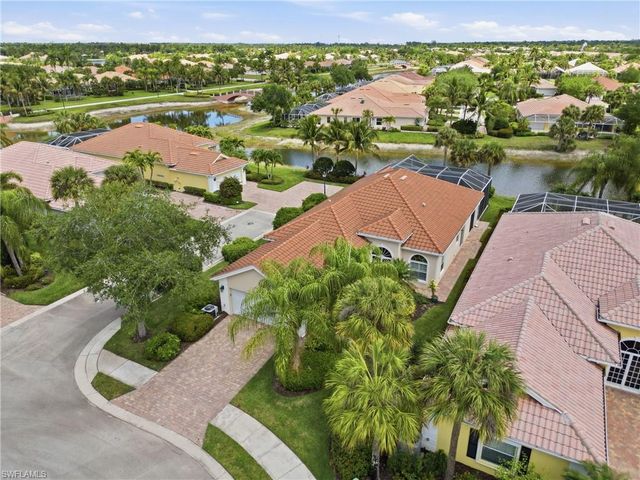 8767 Ferrara CT, Naples, FL 34114