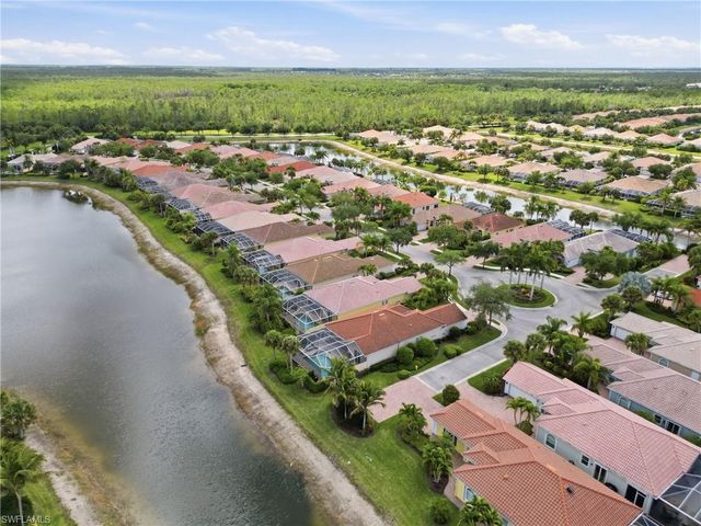 8767 Ferrara CT, Naples, FL 34114