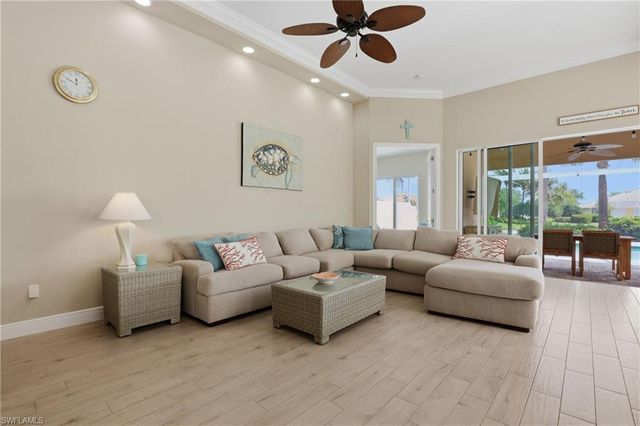 8767 Ferrara CT, Naples, FL 34114