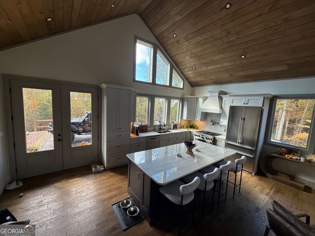 804 Settlers Ridge Road, Ellijay, GA 30540