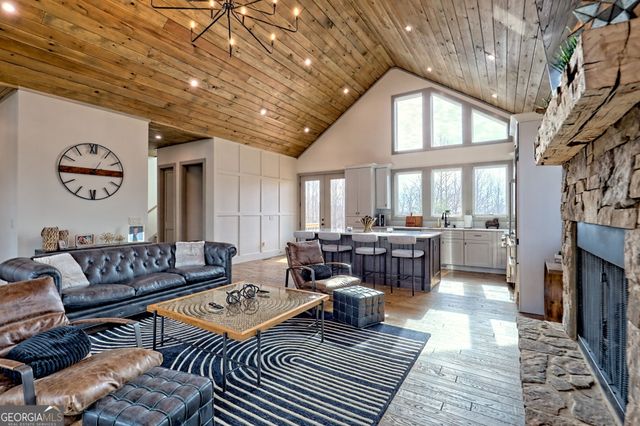 804 Settlers Ridge Road, Ellijay, GA 30540