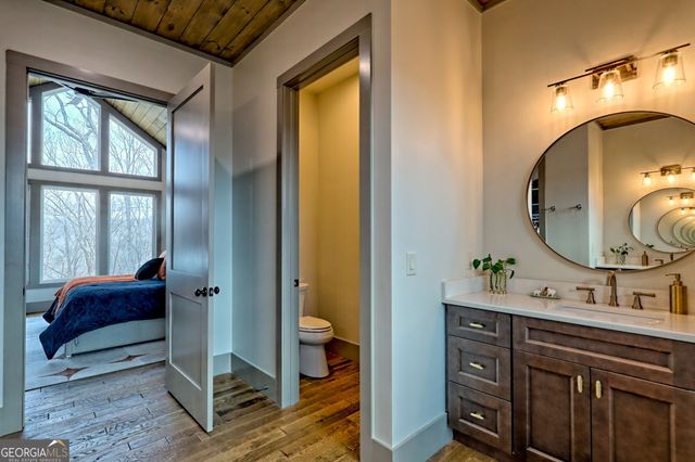 804 Settlers Ridge Road, Ellijay, GA 30540