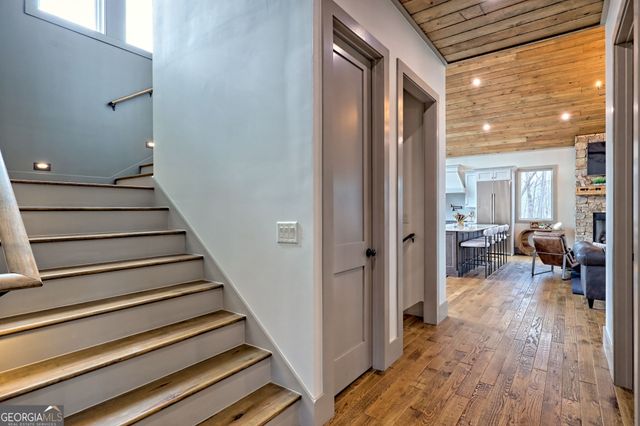 804 Settlers Ridge Road, Ellijay, GA 30540