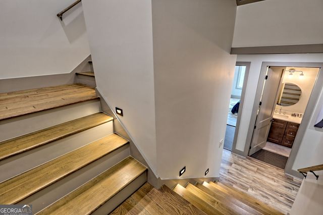 804 Settlers Ridge Road, Ellijay, GA 30540