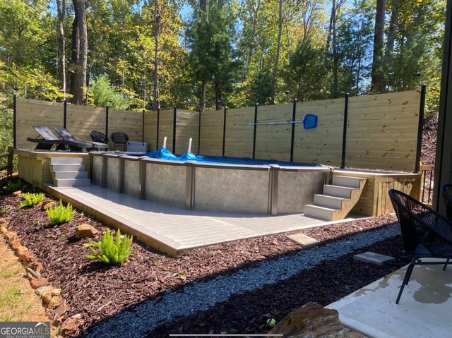 804 Settlers Ridge Road, Ellijay, GA 30540