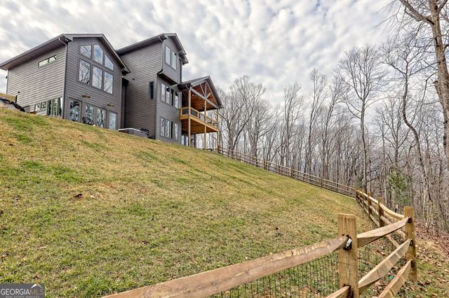 804 Settlers Ridge Road, Ellijay, GA 30540