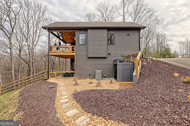 804 Settlers Ridge Road, Ellijay, GA 30540
