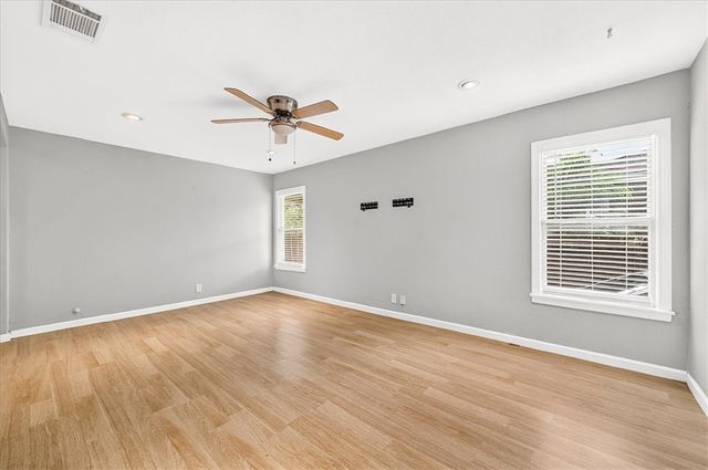 622 Sorrell St, Corpus Christi, TX 78404