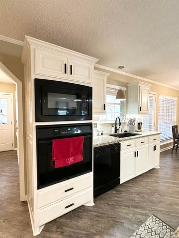 301 Barney, White Hall, AR 71602