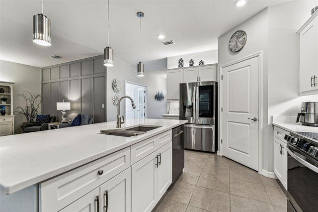 32813 SAND CREEK DRIVE, Wesley Chapel, FL 33543