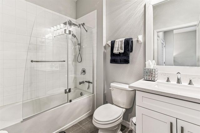 32813 SAND CREEK DRIVE, Wesley Chapel, FL 33543