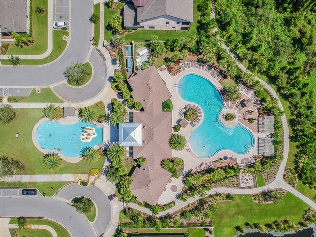 32813 SAND CREEK DRIVE, Wesley Chapel, FL 33543