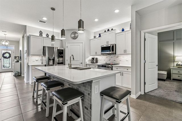 32813 SAND CREEK DRIVE, Wesley Chapel, FL 33543