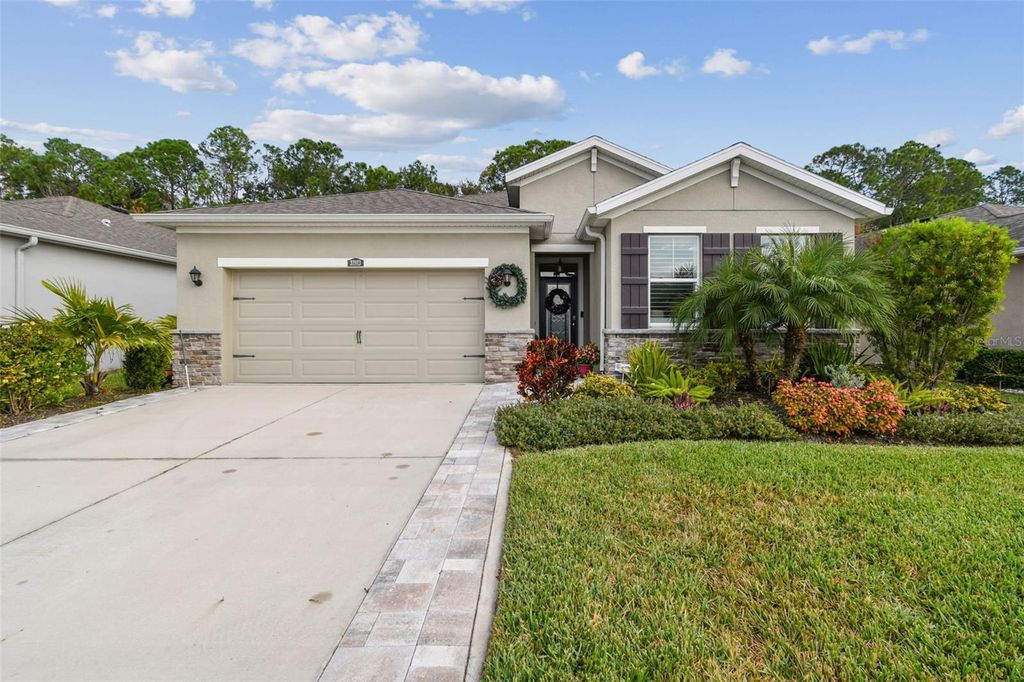 32813 SAND CREEK DRIVE, Wesley Chapel, FL 33543